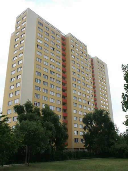 Modernisierte 3-Zimmer-Wohnungen — photo 1